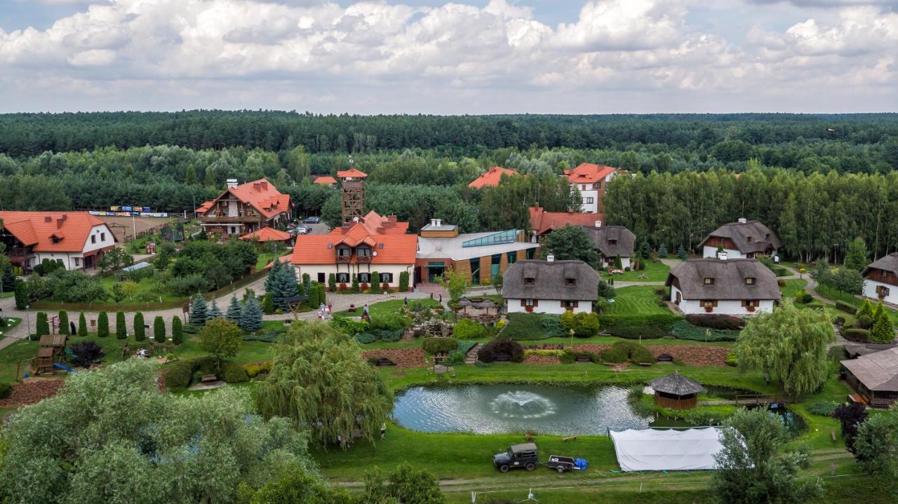 Hotel Osada Karbówko Wellness&SPA Elgiszewo (Kuyavian-Pomeranian) Exterior foto